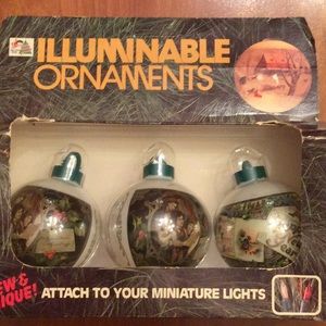 NWT Vintage Illuminable Ornaments